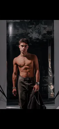 OnlyFans cuenta kadenclarke header 2