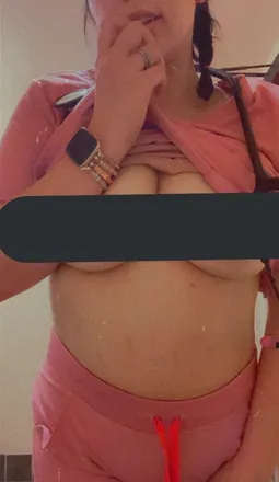 OnlyFans cuenta xoxoxomiilf header 2