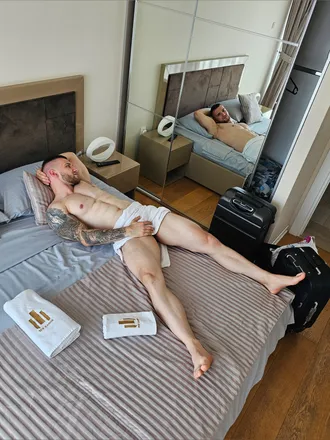 OnlyFans cuenta makenzi header 2