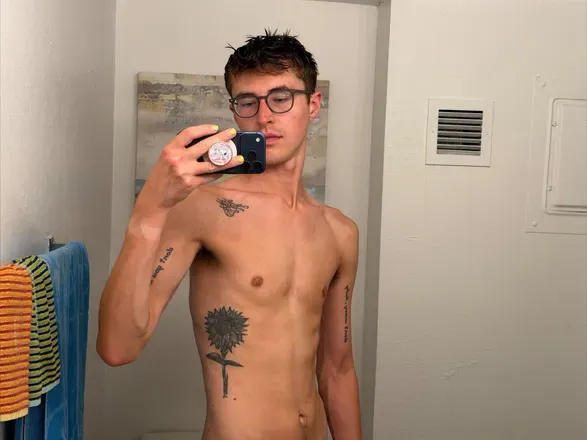 OnlyFans account  xander131313 avatar 1