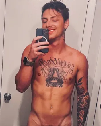 OnlyFans cuenta zaddyzavee avatar 1