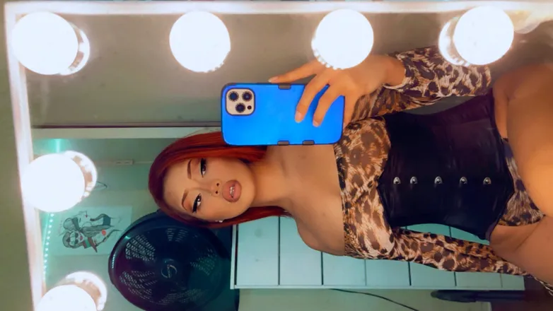 OnlyFans cuenta spicylilgemini17 header 2