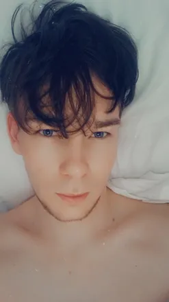 OnlyFans cuenta richieeb header 2
