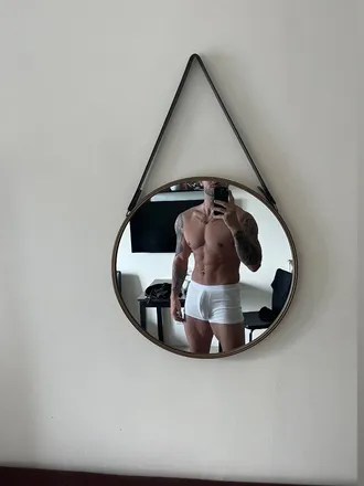 OnlyFans cuenta alexboyka header 2