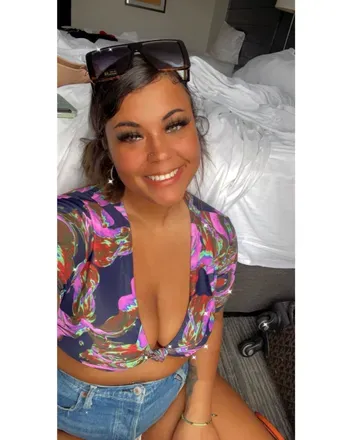 OnlyFans cuenta hotmessley avatar 1