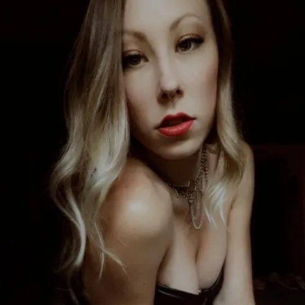 OnlyFans cuenta n.love69 avatar 1
