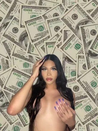 OnlyFans cuenta youngkylieee header 2