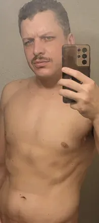 OnlyFans cuenta maxcherry1 avatar 1