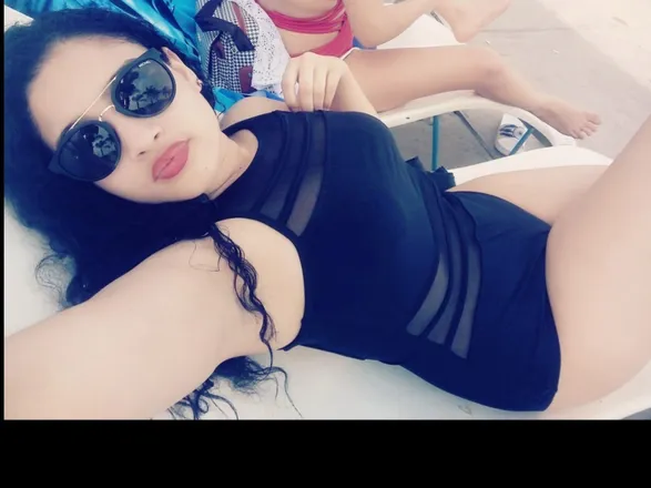 OnlyFans cuenta ivetalcala header 2