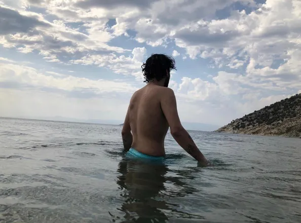 OnlyFans cuenta whosthatqueer header 2