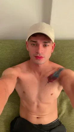 OnlyFans account  alexanderjuarez avatar 1
