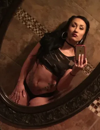 OnlyFans cuenta poisoncubana avatar 1