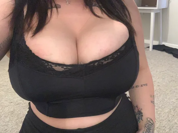 OnlyFans account  kei.kei header 2