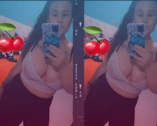 OnlyFans account  andreac93 header 2