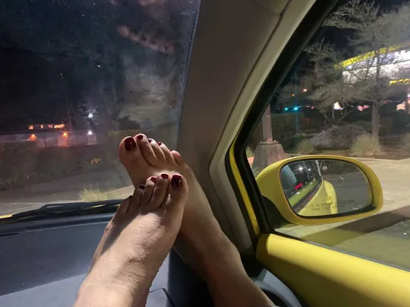 OnlyFans account  leanabixch header 2