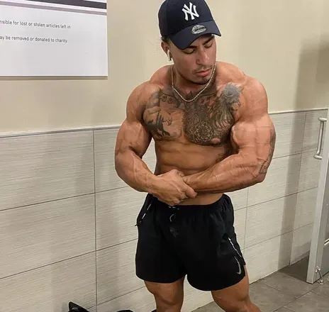 OnlyFans cuenta jakethebodybuilder header 2