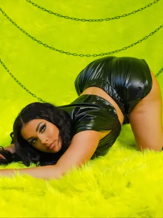OnlyFans cuenta bellastaroff header 2