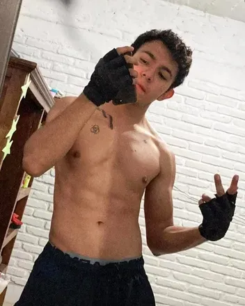 OnlyFans cuenta fweaznotxxx avatar 1
