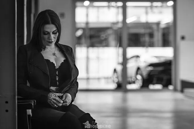 OnlyFans cuenta lucie-white header 2