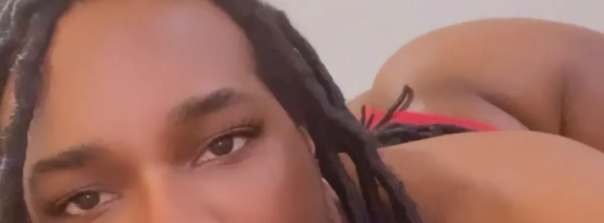 OnlyFans cuenta bigmoochieeee header 2