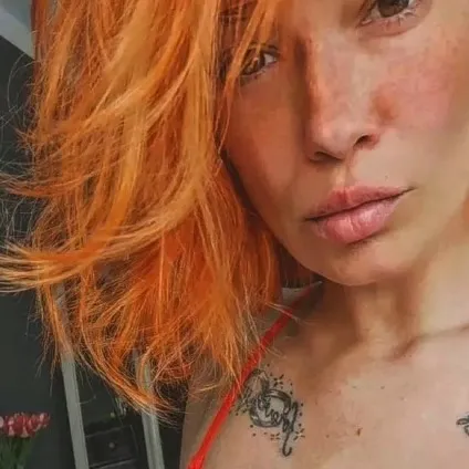 OnlyFans cuenta jessi.rabbit header 2