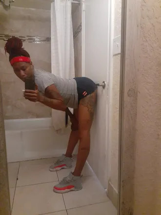 OnlyFans cuenta armanibanks header 2