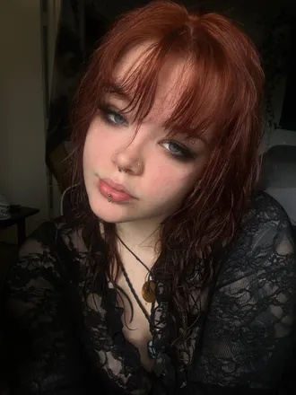 OnlyFans cuenta peachypigeoon avatar 1