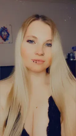OnlyFans cuenta julietnight avatar 1