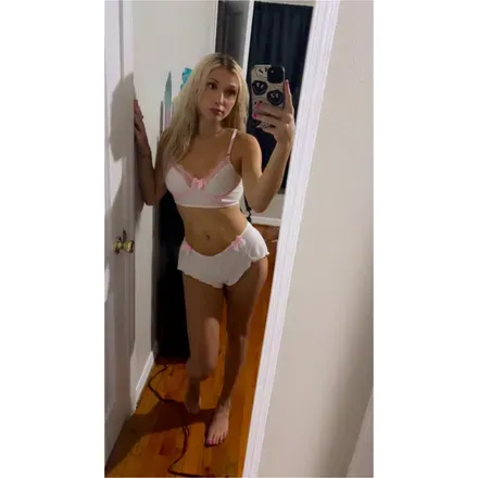 OnlyFans cuenta babygirlkellz avatar 1