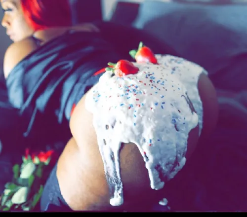 OnlyFans cuenta nikiifyounasty header 2