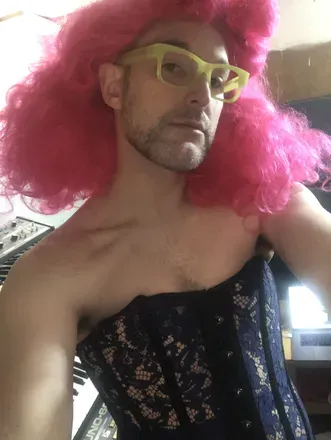 OnlyFans cuenta muziknerd avatar 1