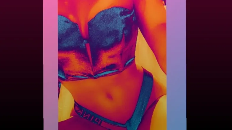 OnlyFans cuenta ninamoore114 header 2