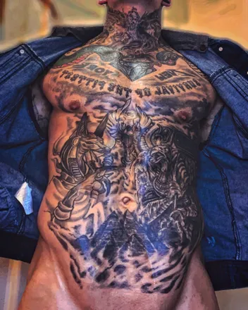 OnlyFans cuenta tatteddaddy9000 header 2