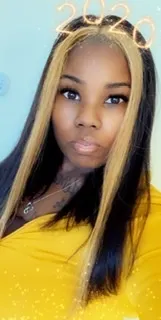 OnlyFans cuenta simplymekd header 2