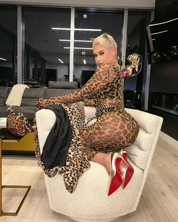 OnlyFans cuenta barbieworldfreeof header 2