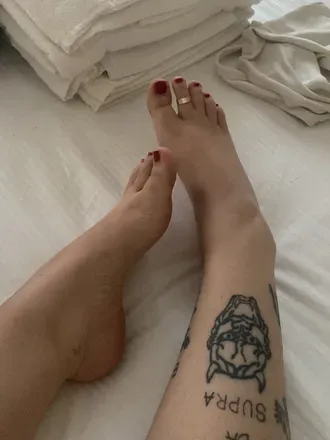 OnlyFans cuenta myfeetaroundtheworld133 avatar 1