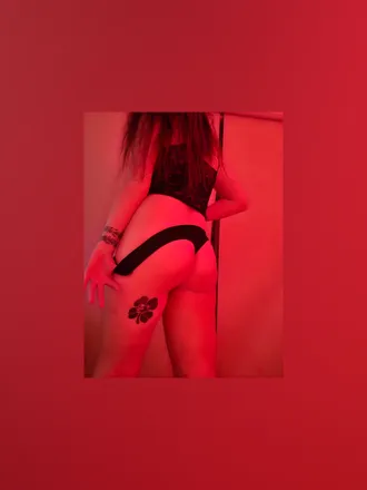OnlyFans cuenta filthyyetelegant header 2