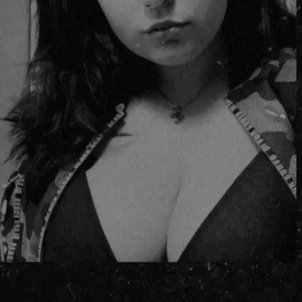 OnlyFans cuenta yasmine_01 avatar 1