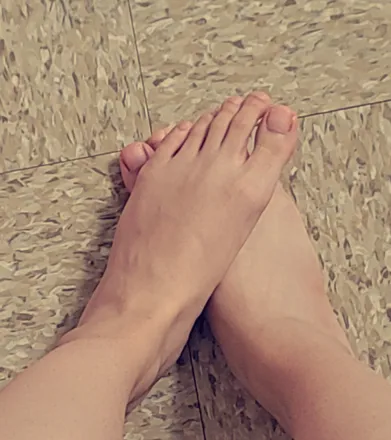 OnlyFans account  footfetishheaven98 header 2
