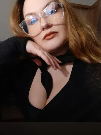 OnlyFans account  vicky_darklight avatar 1