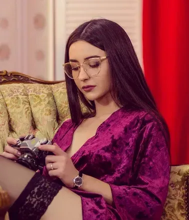 OnlyFans account  zeynepabel avatar 1