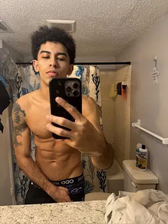 OnlyFans cuenta notgodlyzay avatar 1