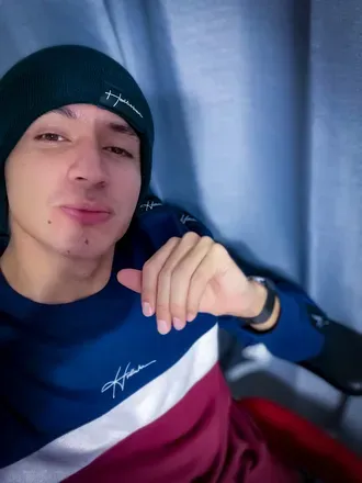 OnlyFans cuenta u179608843 header 2