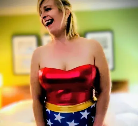 OnlyFans cuenta chloesfetishfunhouse avatar 1