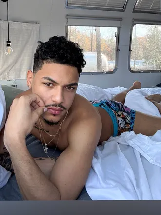 OnlyFans cuenta bkayp header 2