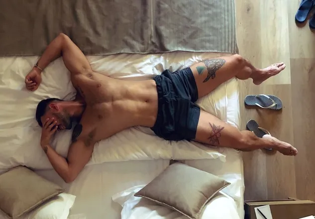 OnlyFans cuenta themaialek header 2