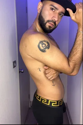 OnlyFans cuenta adriandiaznn avatar 1
