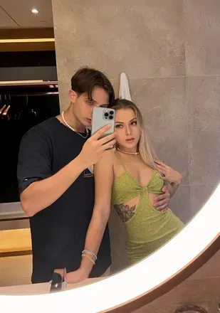 OnlyFans account  alinaxmark avatar 1