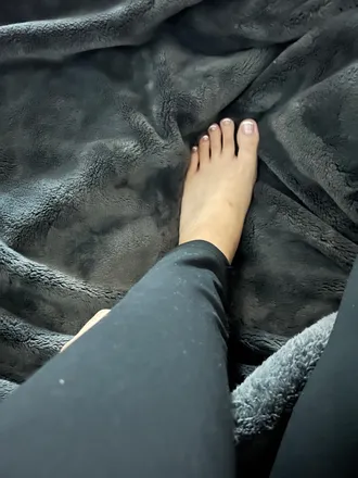 OnlyFans cuenta fancyfeetlady1234 header 2