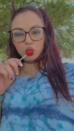 OnlyFans cuenta lucyslovins avatar 1